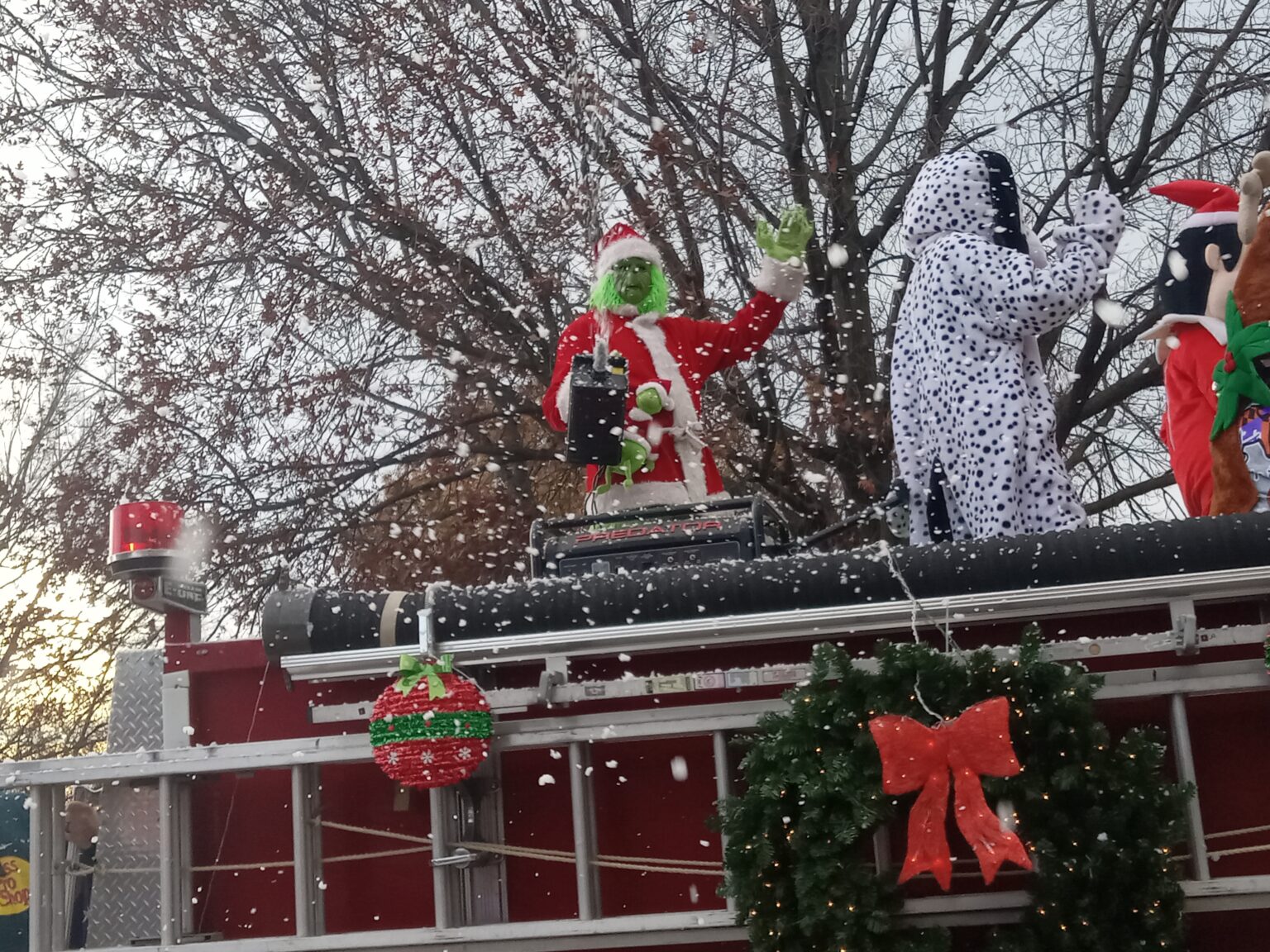 Dundalk Christmas Parade & Santa in the Park Returns in 2025