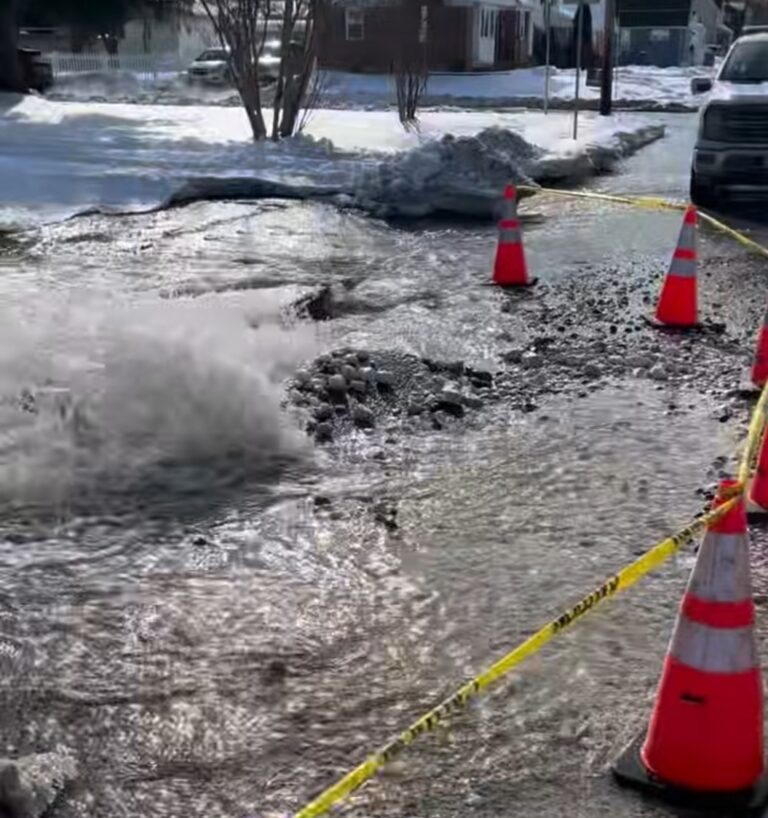 12-inch water main break reported in Parkville